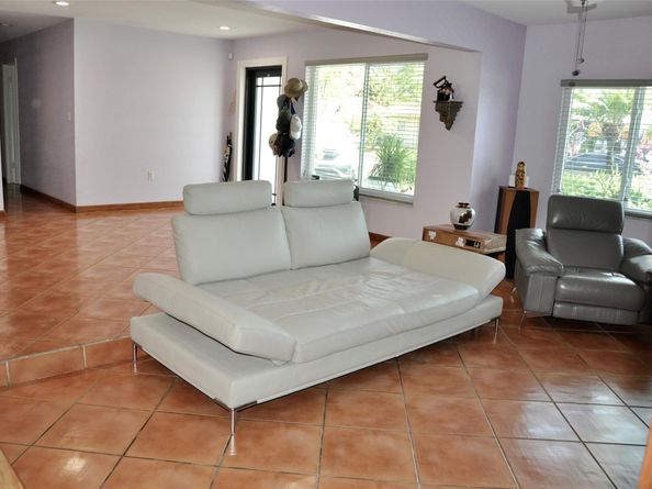 3171 NW 69 Court, Fort Lauderdale FL 33309