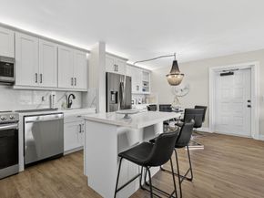 1110 Green Pine Boulevard G1, West Palm Beach FL 33409