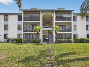 1110 Green Pine Boulevard