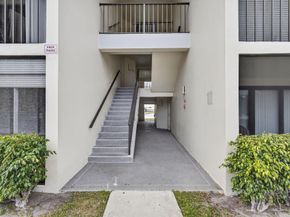 1110 Green Pine Boulevard G1, West Palm Beach FL 33409