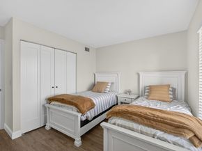 1110 Green Pine Boulevard G1, West Palm Beach FL 33409