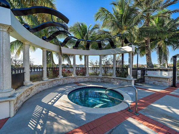 12085 Aviles Circle, Palm Beach Gardens FL 33418