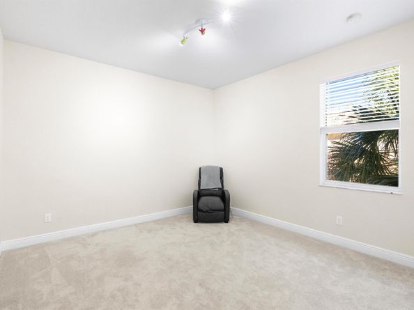 12085 Aviles Circle, Palm Beach Gardens FL 33418