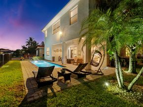 12085 Aviles Circle, Palm Beach Gardens FL 33418