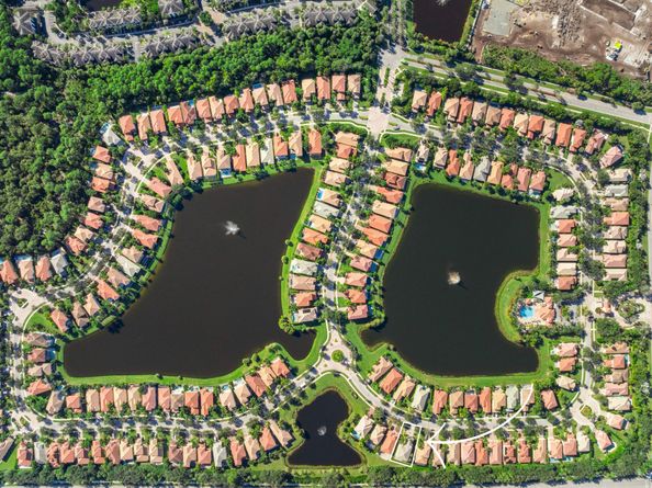 12085 Aviles Circle, Palm Beach Gardens FL 33418