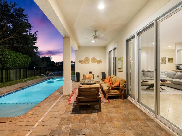 12085 Aviles Circle, Palm Beach Gardens FL 33418