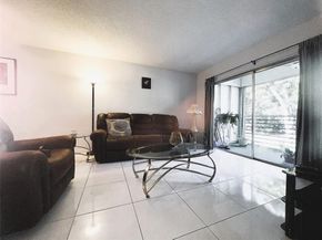 8305 NW 61st St 209, Tamarac FL 33321