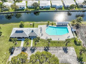 8305 NW 61st St 209, Tamarac FL 33321