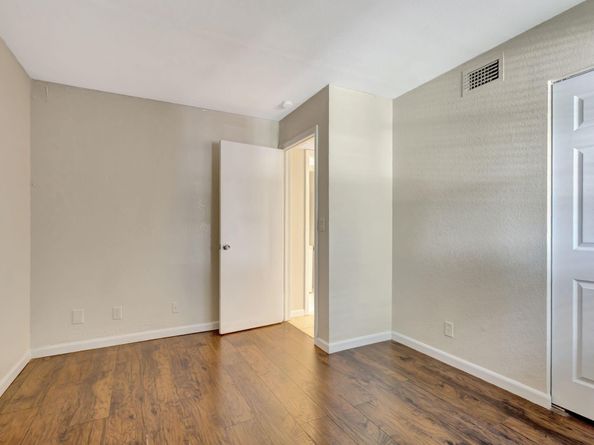 120 Sparrow Drive 213, Royal Palm Beach FL 33411