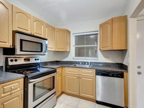 120 Sparrow Drive 213, Royal Palm Beach FL 33411