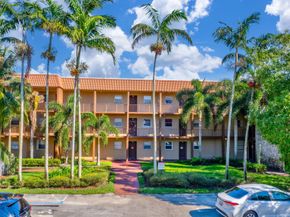 120 Sparrow Drive 213, Royal Palm Beach FL 33411