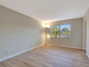 120 Sparrow Drive 213, Royal Palm Beach FL 33411