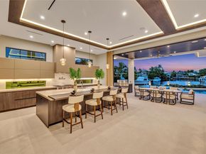 51 Isla Bahia Dr, Fort Lauderdale FL 33316