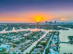 51 Isla Bahia Dr, Fort Lauderdale FL 33316