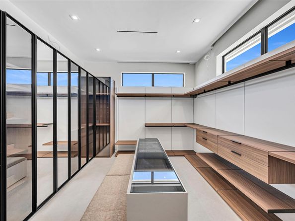 51 Isla Bahia Dr, Fort Lauderdale FL 33316