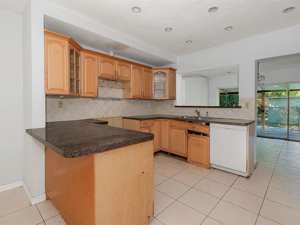 4341 NE 15th Ter, Pompano Beach FL 33064