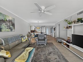 3150 NE 48th Ct 410, Lighthouse Point FL 33064