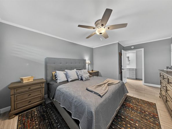 3150 NE 48th Ct 410, Lighthouse Point FL 33064