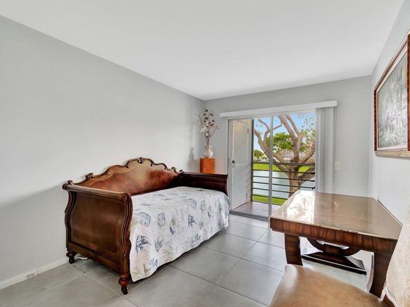 150 Dorset D 150, Boca Raton FL 33434