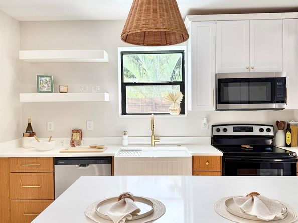 1121 N Ocean Breeze, Lake Worth Beach FL 33460