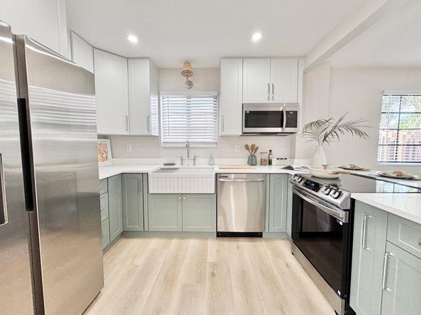 1121 N Ocean Breeze, Lake Worth Beach FL 33460