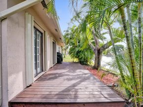 7625 NW 88th Way, Tamarac FL 33321