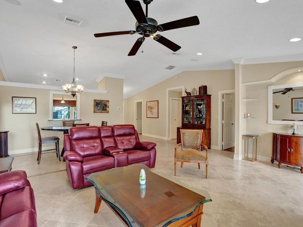 7625 NW 88th Way, Tamarac FL 33321