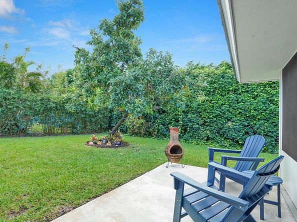 221 Orange Tree Drive, Atlantis FL 33462