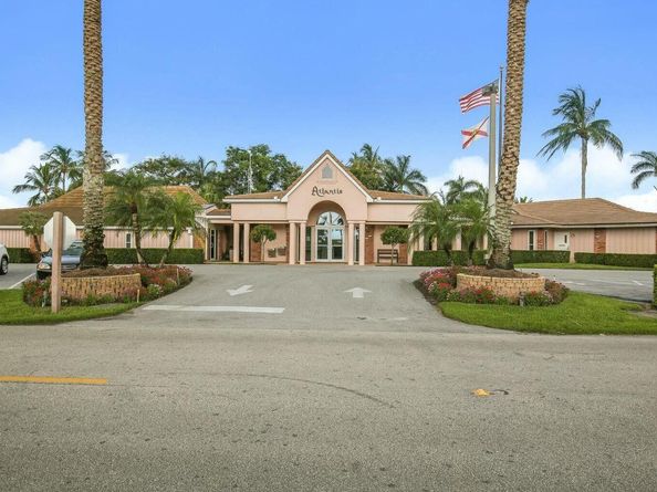 221 Orange Tree Drive, Atlantis FL 33462