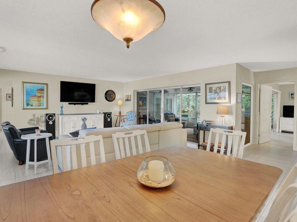 221 Orange Tree Drive, Atlantis FL 33462