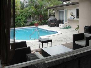 2031 NW 39TH Ct, Oakland Park FL 33309