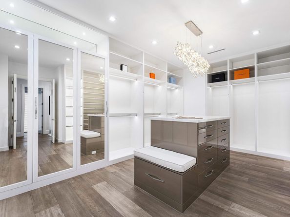 215 W Coconut Palm Road, Boca Raton FL 33432