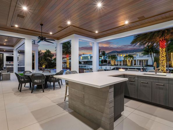 215 W Coconut Palm Road, Boca Raton FL 33432