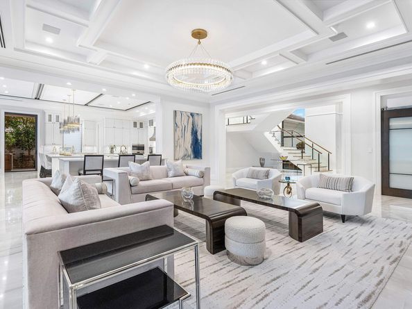 215 W Coconut Palm Road, Boca Raton FL 33432