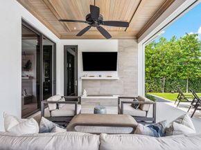 215 W Coconut Palm Road, Boca Raton FL 33432