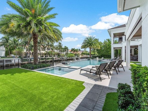 215 W Coconut Palm Road, Boca Raton FL 33432