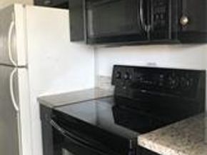 1150 E Sample Rd 306, Pompano Beach FL 33064