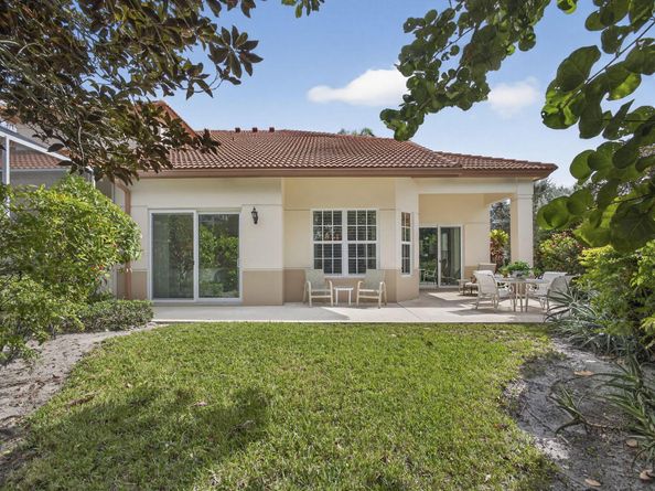 149 Monterey Pointe Drive, Palm Beach Gardens FL 33418