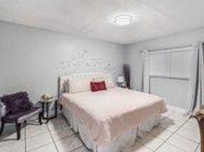 7460 NW 16th St, Plantation FL 33313