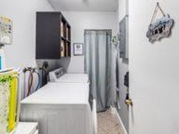 7460 NW 16th St, Plantation FL 33313