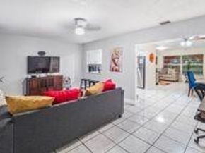 7460 NW 16th St, Plantation FL 33313