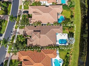 122 Siesta Way, Palm Beach Gardens FL 33418