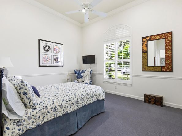 122 Siesta Way, Palm Beach Gardens FL 33418