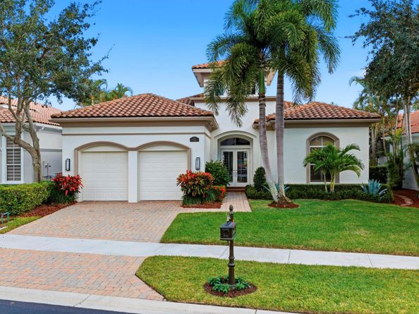 122 Siesta Way, Palm Beach Gardens FL 33418