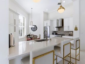 122 Siesta Way, Palm Beach Gardens FL 33418