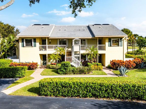 5 Eastgate Drive A, Boynton Beach FL 33436