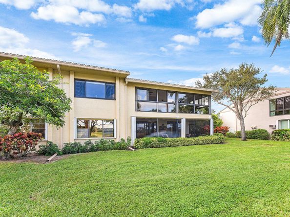 5 Eastgate Drive A, Boynton Beach FL 33436