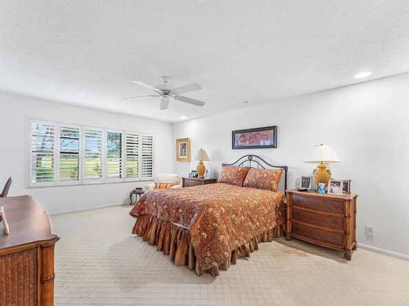 5 Eastgate Drive A, Boynton Beach FL 33436