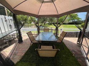 9894 Fairway Cove Lane, Plantation FL 33324