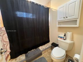 9894 Fairway Cove Lane, Plantation FL 33324